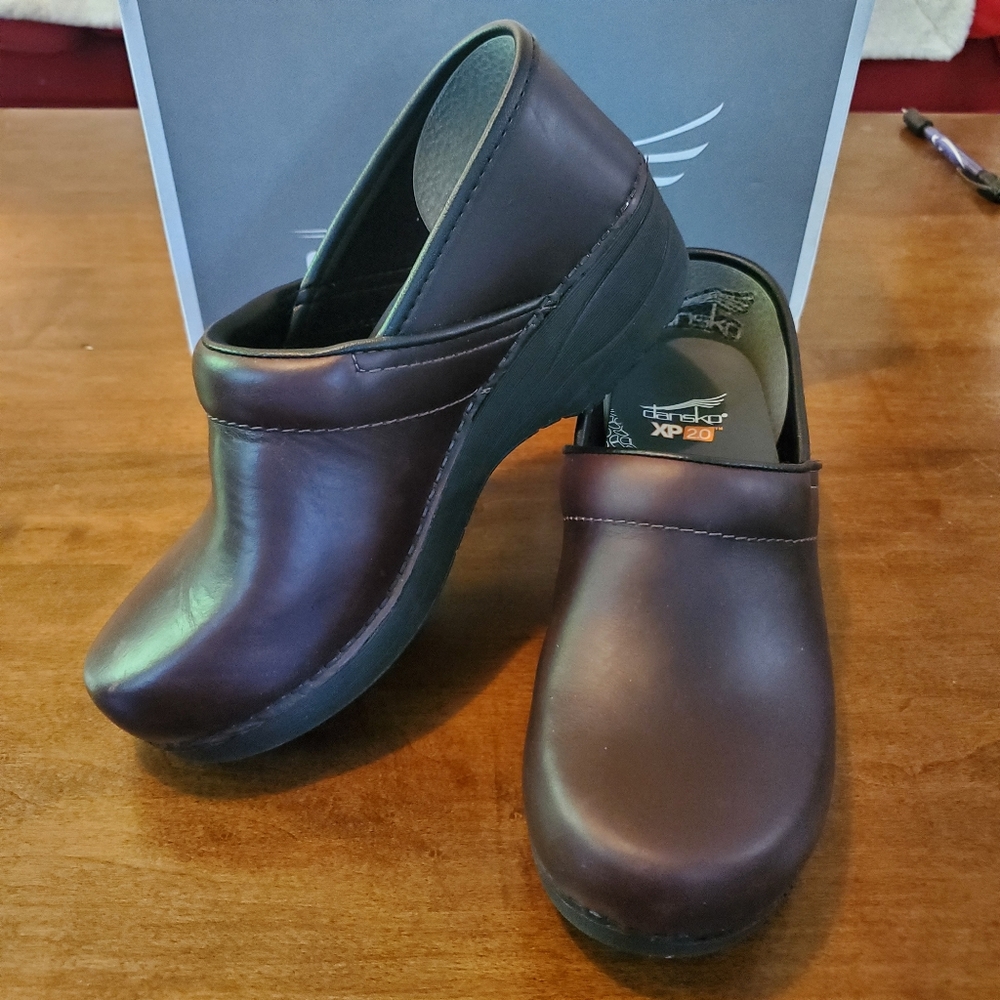 Dansko XP 2.0 brown waterproof 37